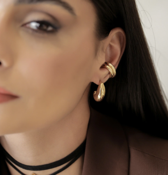 BRINCO MEIA LUA MUSE OURO
