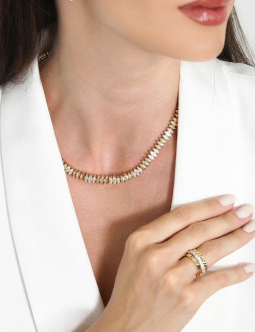 COLAR LUXO ARTICULADO C/ ZIRCONIAS OURO